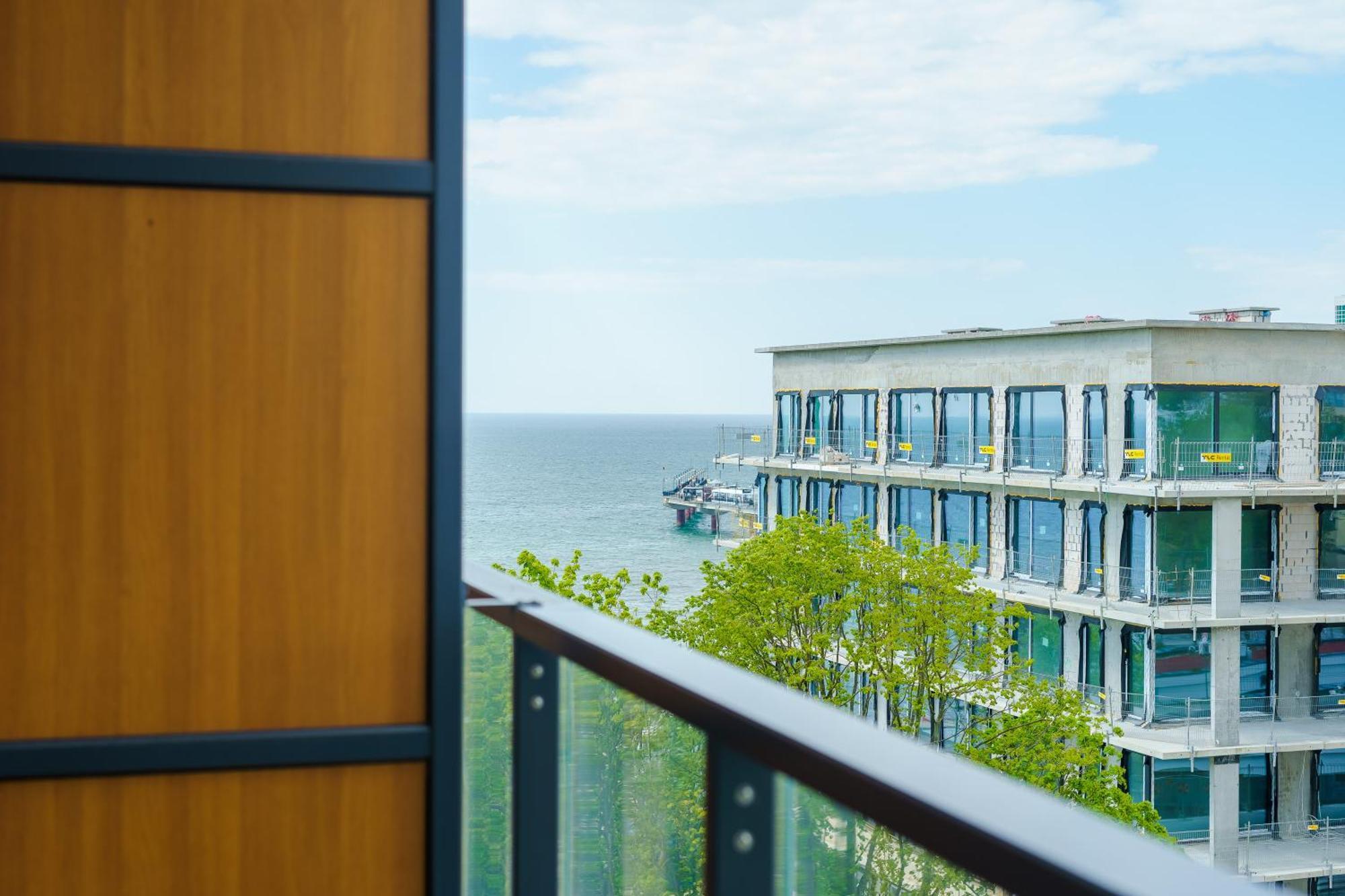 Aquamarina Prima Deluxe Studios With Sea View By Noclegi Renters Miedzyzdroje Luaran gambar