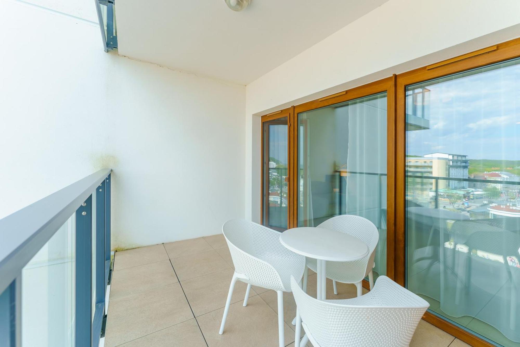 Aquamarina Prima Deluxe Studios With Sea View By Noclegi Renters Miedzyzdroje Luaran gambar